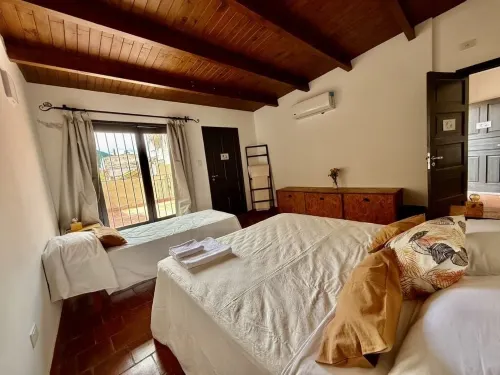 Clivias Hostel - 2-Star