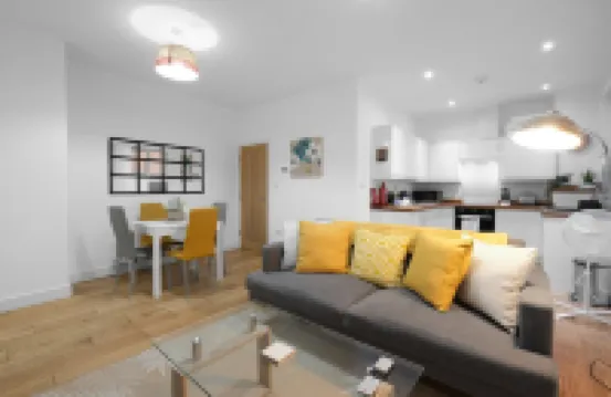 Eastons 1 Bedroom Apartment with Sofa Bed