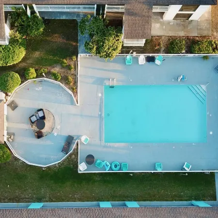 Eglin Extended Stay Hotel, a Howard Johnson by Wyndham