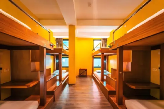 Behind the Scene Hotel Club @ Samui