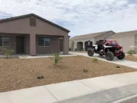 Wonderful 2 BR 2 bath home- Pool & Jacuzzi access