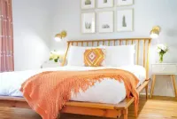 Cute 3 BDRM Near Main St. W/ Hot Tub, Fire Pit, 2 Patios, and a Backyard Oasis