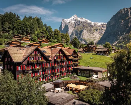 ロマンティック ホテル シュヴァイツァーホフ グリンデルヴァルトのホテル