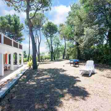 Enchanting Coastal with Views Hotel Exterior