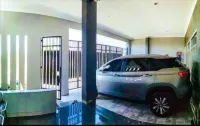 Villa Mangli Monochrome Syariah by ecommerceloka Hotel a Kaliwates