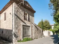 Holiday Home in Lorgues with Pool and Terrace