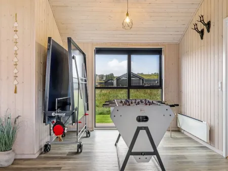 "Javorka" - 1.4km from the Sea Отели рядом с достопримечательностью «V. Hjermitslev Kirke»