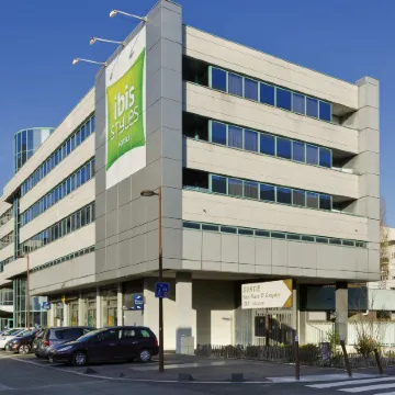 Ibis Styles Massy Opéra