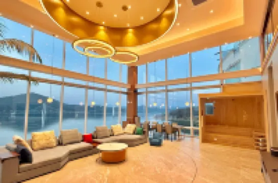 Lake Hill Hotel, Nonsan, Chungcheongnam-do Hotel di Nonsan