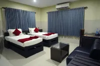 Kottavathil Hotel Hotel in zona Chottanikkara Bhagavathy Temple