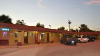 California Suites Motel - Moteles