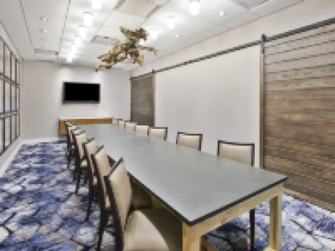 智選假日套房酒店-歐基莫斯/大學區 奧克莫斯酒店