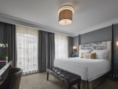 巴斯庚斯博羅溫泉飯店 巴斯酒店