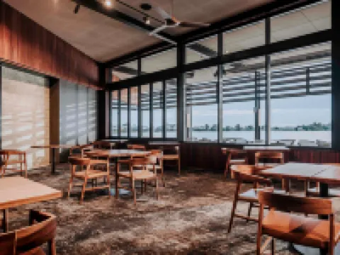 The Sebel Yarrawonga Silverwoods Hotels in Yarrawonga