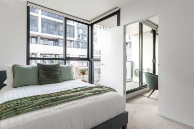 Yarra River 2BR Escape in Abbotsford Các khách sạn gần Collingwood Children's Farm