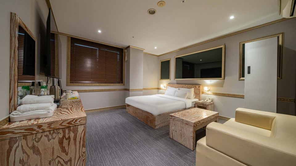 Icheon Hotel Mission
