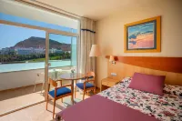 Servigroup Marina Playa - Pools