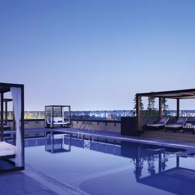 Pullman Dubai Creek City Centre Отели рядом с достопримечательностью «Торговый центр City Centre Deira»