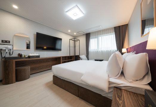 호텔 외관 전경