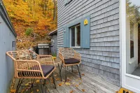 Lakeview Retreat Pets Beach Boat Couples Cabin for Kids