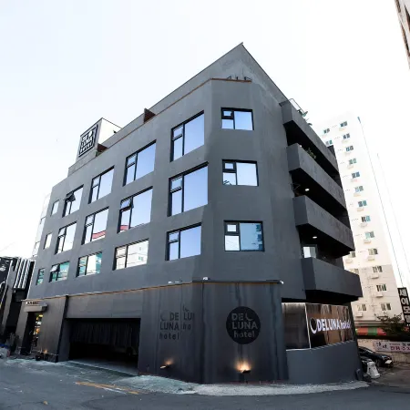 Incheon Seoknamdong Del Luna Hotel