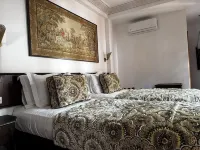 리야드 다르 드마나  호텔