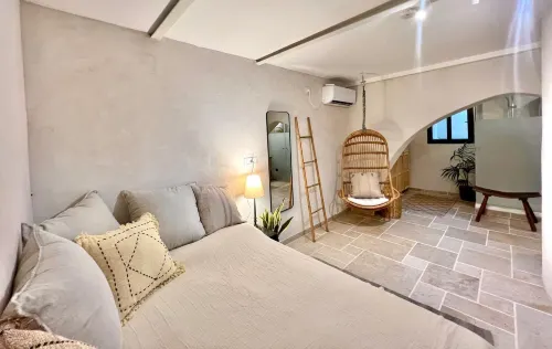 Stylish Patio Duplex by Sea N' Rent