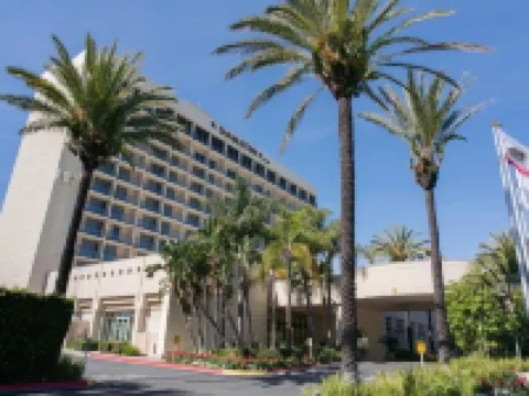 DoubleTree by Hilton Torrance - South Bay Hotels in Torrance