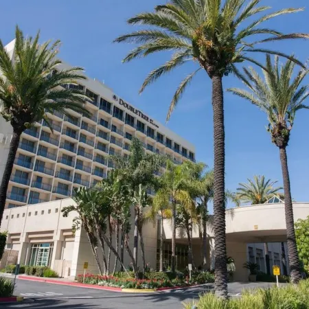 DoubleTree by Hilton Torrance - South Bay