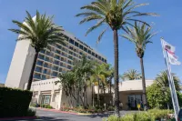 DoubleTree by Hilton Torrance - South Bay Hotels in Torrance