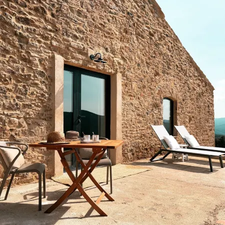 Mimosa Lodge