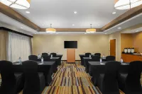 Fairfield Inn & Suites Cumberland - 3 étoiles