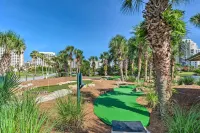Coastal Condo: Patio & Free Resort Amenities! - Apartments