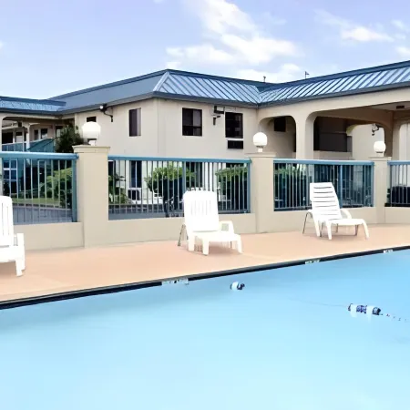 La Quinta Inn & Suites by Wyndham Perry