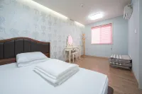 Gapyeong Santorini Pension - Spa