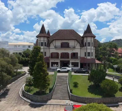 Chateau Palace Các khách sạn ở 