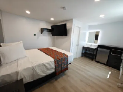 Casa Blanca Inn and Suites Hotels in Chandler