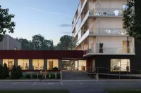 ボブ・W・パルヌ のホテル