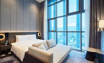 HOTEL HLB