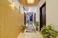 Hotel Vasundhara Grand