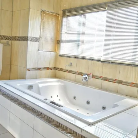 Dineos Lodge and Spa