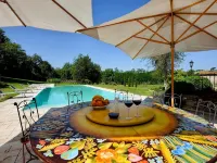 Tuscan Family Villa with Sauna - Swimmingpools