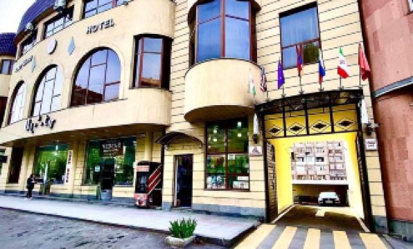 Guest house Abovyan street - Housity