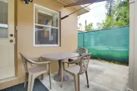 Dania Beach Home w/ Grill: 2 Mi to Boardwalk!