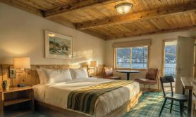 Western Riviera Lakeside Lodging