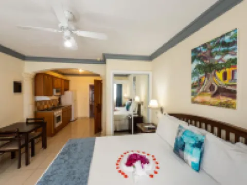 Baker's Suites Boutique Hotel Hotels in Simpson Bay