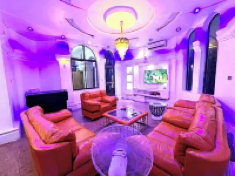 Frenezia Boutique Apart-Hotel