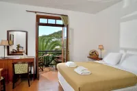 Vagia Traditional - balcony