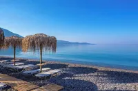 Artemis Sky Suite - Sea Escape With Mountain View