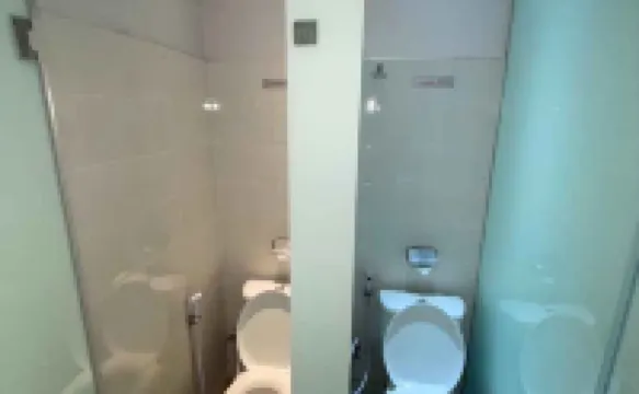 Hotel Rail Transit Suite Gambir โรงแรมใกล้สถานีรถไฟกัมบีร์